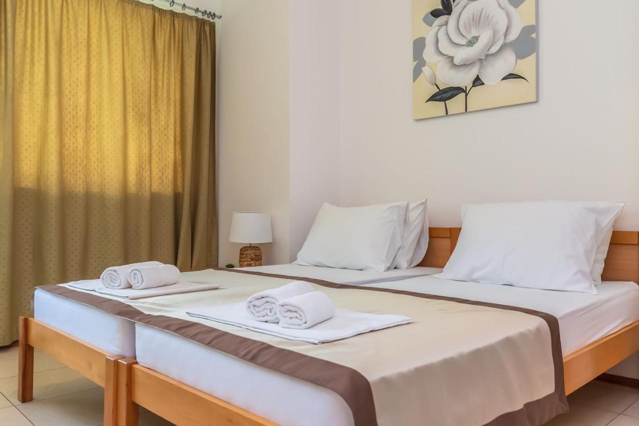 Motel Ljetni Raj Baška Voda Kültér fotó