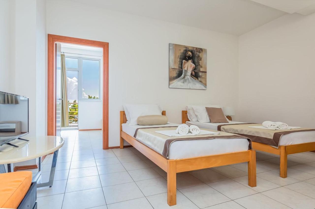 Motel Ljetni Raj Baška Voda Kültér fotó