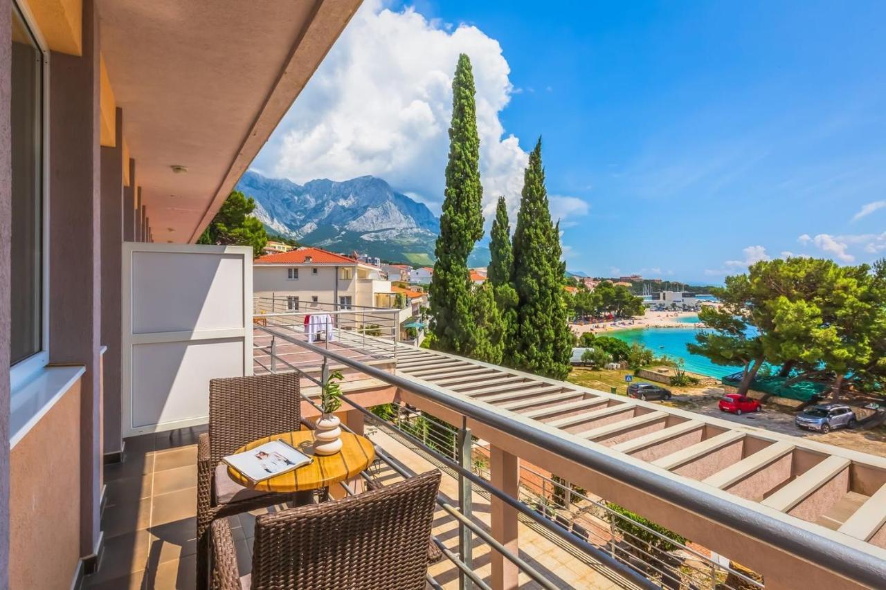 Motel Ljetni Raj Baška Voda Kültér fotó