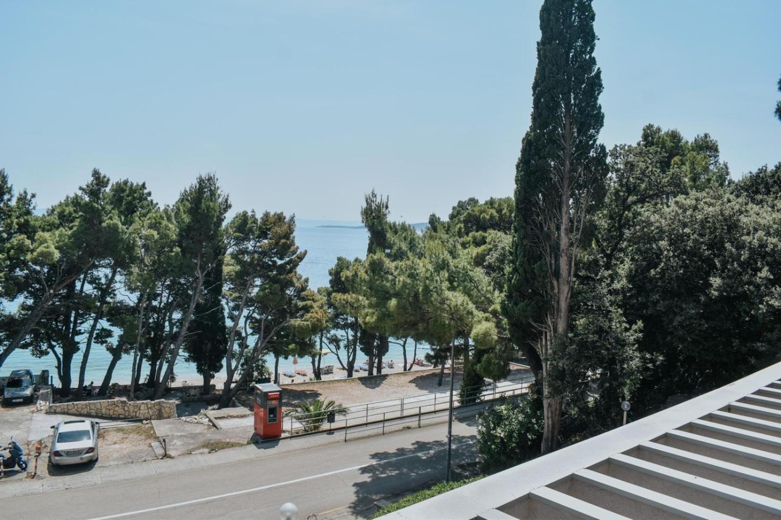 Motel Ljetni Raj Baška Voda Kültér fotó